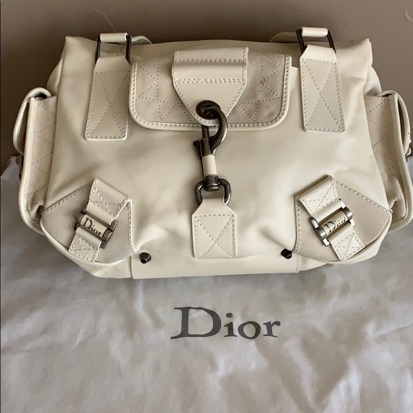 CHRISTIAN DIOR LEATHER TOTE - Picture 4 of 8